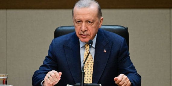 Erdoğan'ın İBB Başkanlığı Döneminde Huzur Hakkı İddiaları: CHP'den Çarpıcı İddia