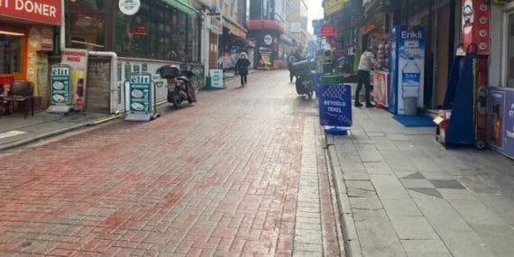 Isparta'nın Kalbi Mi Sessizleşti? Kafeler Caddesi'nin Düşüşü ve Yeniden Canlanma Umudu