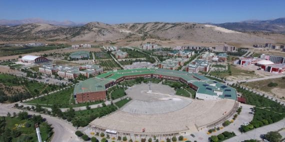 SDÜ'den ABD'de Onay Alan Devrim Yaratan Tıbbi Tekstil Patenti