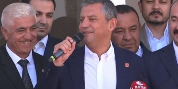 CHP Lideri Özel, Sivas'ta Miting Çağrısı: 'Konuşacak Çok Konu Var'