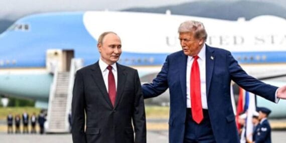 Trump ile Putin'in öğle yemeği planı iptal edildi