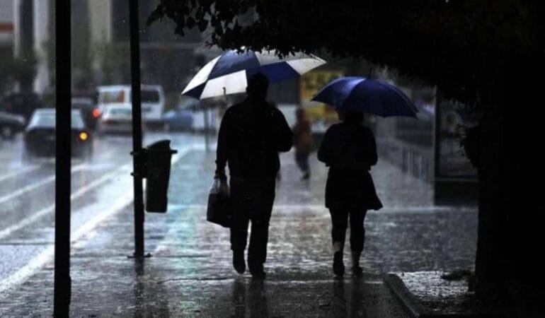 Meteoroloji'den gök gürültülü sağanak yağış uyarısı! İl il hava durumu