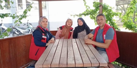 Şehit Yakınına Anlamlı Destek Ziyareti: Yalvaç'ta Birlik ve Dayanışma