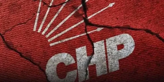 İki CHP'li Belediye Başkanı Daha AKP'ye Mi Geçiyor? Yeni İddialar ve Gelişmeler