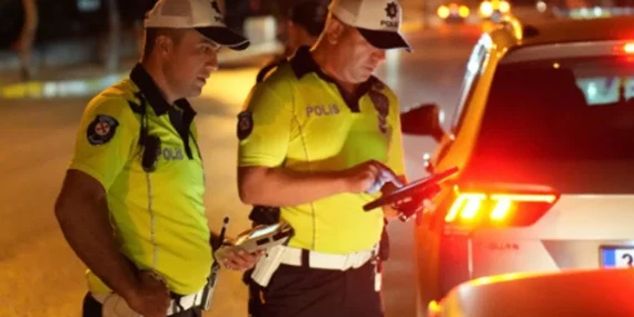 Isparta'da Kapsamlı Huzur ve Güvenlik Uygulaması: 350 Kişi Sorgulandı, Çok Sayıda Araç Kontrol Edildi