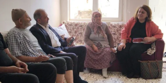 Atabey Belediye Başkanı Şehit Ailelerini Ziyaret Etti