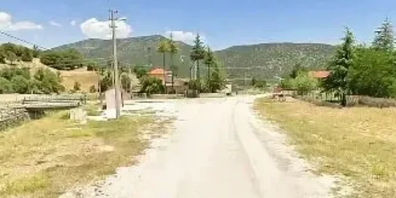 Sevinçbey Köyü'ne Yeni Yol: Güvenli ve Konforlu Ulaşım Sağlandı