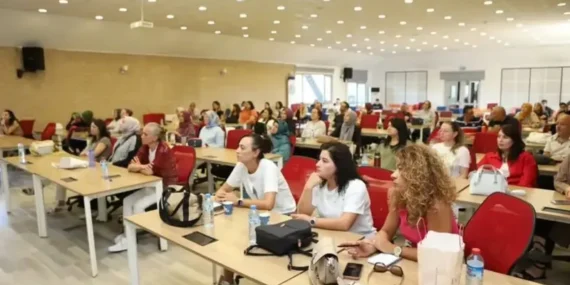 Isparta Öğretmenleri "Türkiye Yüzyılı Maarif Modeli" ile Donatılıyor