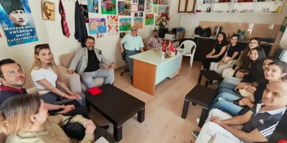 Mimarlar ve Öğrenciler, Görme Engellilerin Yaşamına Farklı Bir Bakış Açısı Getirdi