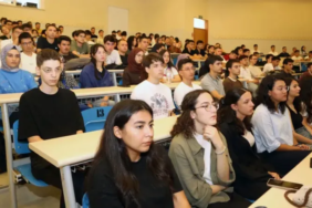 SDÜ Tıp Fakültesi 2025-2026 Akademik Yılına Başladı