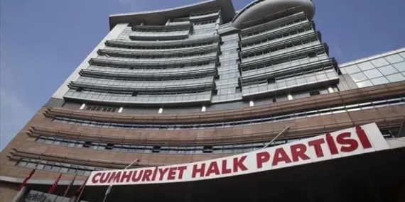 CHP İstanbul İl Başkanlığı Kayyum Heyeti'nde Daha Fazla Ayrılık