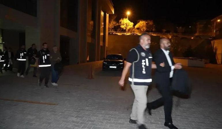 Yahşihan Belediye Başkanı Sungur ve Diğerleri İrtikap Soruşturması Kapsamında Tutuklandı