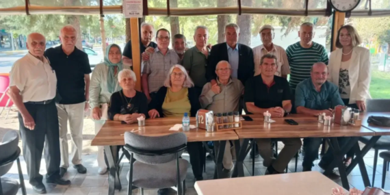 Emekliliğin tadını çıkarıyorlar