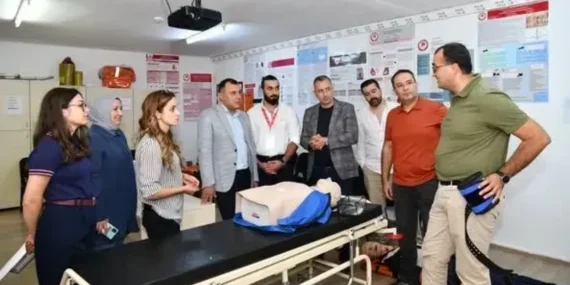 SDÜ’den Isparta Ticaret ve Sanayi Odası’na Teşekkür Belgesi