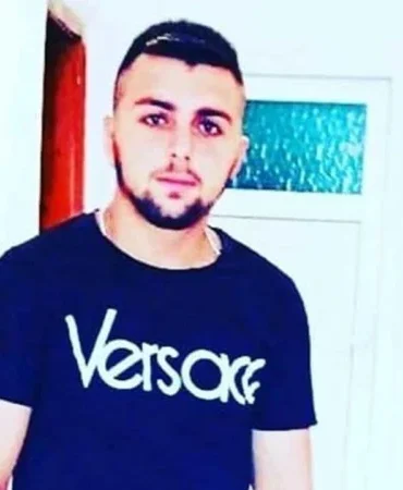 Kamyonet Kazasında Hayatını Kaybetti