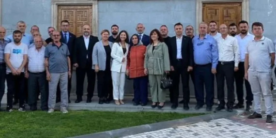Anahtar Parti, Isparta'da Geniş Kapsamlı Yerel Görüşmeler Gerçekleştirdi