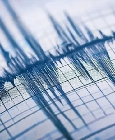 Balıkesir'de 5.0 Büyüklüğünde Deprem: İstanbul ve İzmir'de de Hissedildi