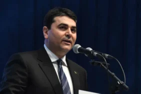 CHP Headquarters Surrounded: Uysal Accuses AKP of Hypocrisy