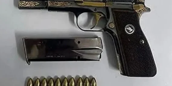 Ruhsatsız silah ele geçirildi