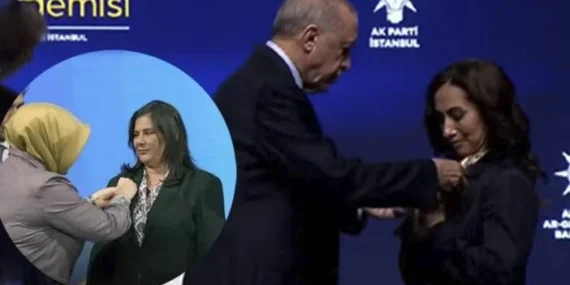 9 CHP Üyesi AK Parti'ye Geçti: Erdoğan,  Yeni Katılımları Duyurdu