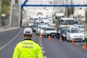 Ankara'da CHP Mitingi: Trafik Kısıtlamaları ve Yolların Kapanışı