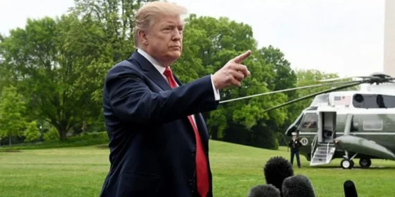 Eski Başkan Trump'ın Helikopterine Lazer Işığı Doğrultuldu: Gözaltı ve Ağır Ceza