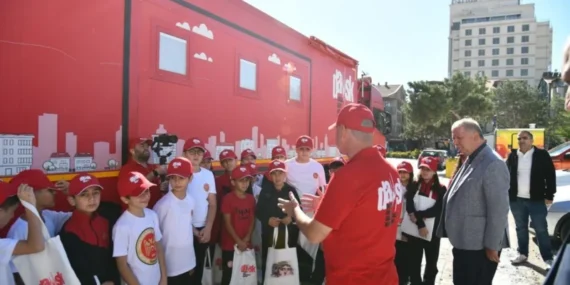 DASK Bilgilendirme Tırı Isparta'da Vatandaşlarla Buluştu