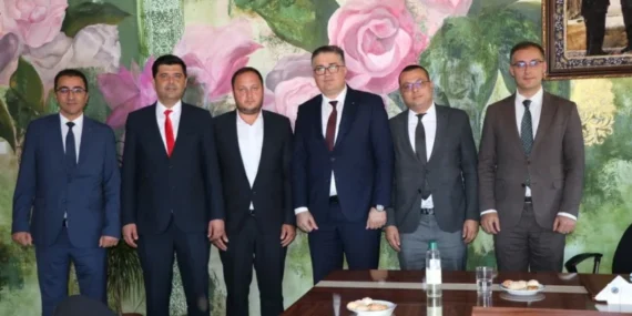 Komşu Belediyelerden Emsal Teşkil Eden İş Birliği: Çalışanlara Rekor Promosyon Anlaşması