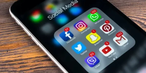 Popüler Uygulamada Ücretli Dönem: Snapchat Geçmiş Paylaşımlara Erişimi Sınırlıyor