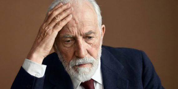 Resim Yapay Zeka ile renklendirilmiş ve restore edilmiştir.