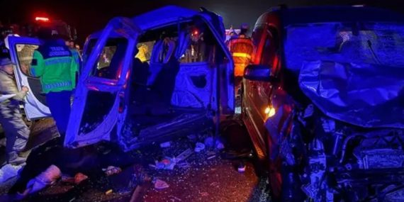 Mardin'de Zincirleme Kaza: 4 Ölü, 5 Yaralı