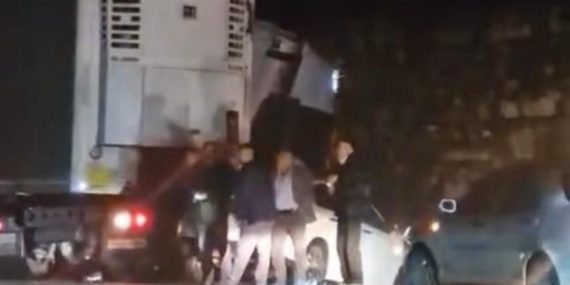 Isparta-Antalya-Yolunda-Zincirleme-Kaza-1-Olu-8-Yarali-featured