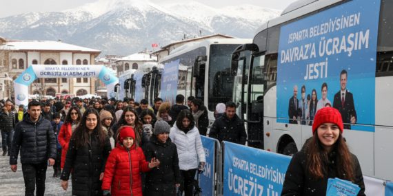 Isparta-Belediyesinden-Davraza-Ucretsiz-Ulasim-Jesti-gemini
