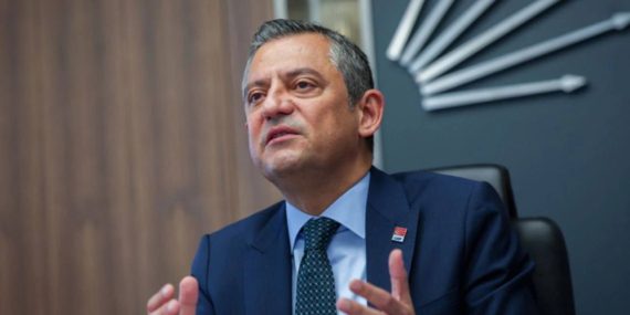 Ozgur-Ozel8217den-Siyasi-Trafik-Uc-Liderle-Gorusecek-featured