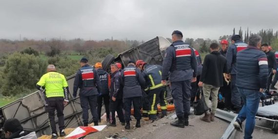 Antalya'da Otobüs Faciası: 8 Ölü, 26 Yaralı