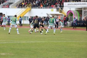 Isparta 32 Spor Lider Bursaspor'a Geçit Vermedi: Puanlar Paylaşıldı
