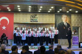 Isparta Şehir Hastanesi Çalışanlarından Kanser Hastaları Yararına Konser