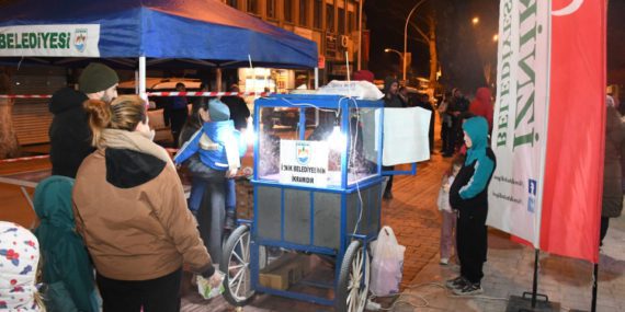 İznik'te Çocuklar Eski Ramazan Coşkusunu Doyasıya Yaşıyor