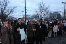 New Jersey’de Tarihi An: Maarif Okulu’nda Ramazan Hilali Işıldadı