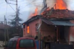 Sütçüler Kesme Köyü'nde Korkutan Ev Yangını: 1 Yaralı