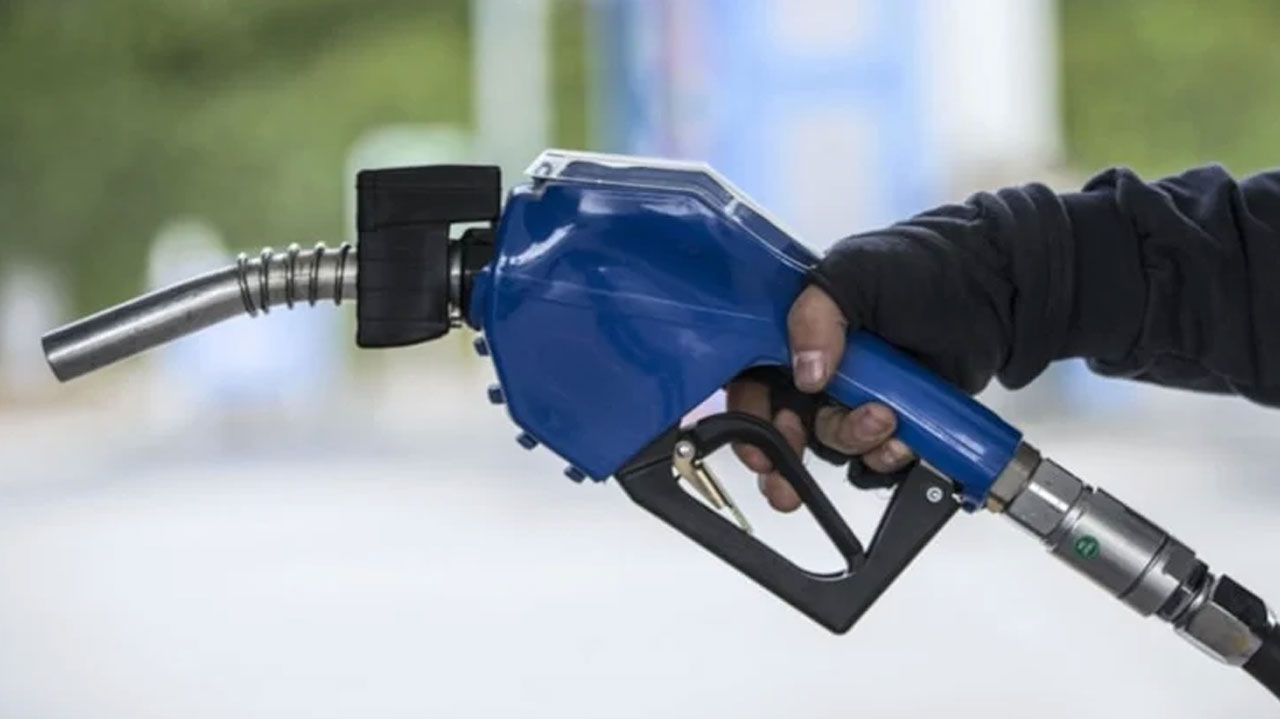 Akaryakıta Büyük Zam: Motorin Fiyatları 80 Lirayı Aşacak