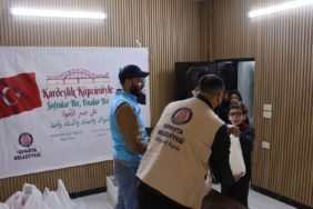Isparta Belediyesi Suriye'de 500 Kişiye İftar Yemeği Ulaştırdı