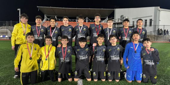 Isparta U-14 Ligi'nde Zirvespor Şampiyonluğunu Erken İlan Etti