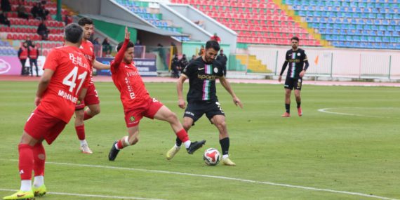 TFF 2. Lig: Isparta 32 Spor Deplasmanda Aliağa FK'yı 5-1 Devirdi